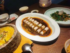 -映水芙蓉(长宁来福士店)
