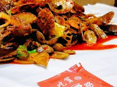 -小柒家第一锹东北菜(城关店)