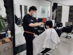 -ON STAR SALON