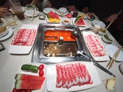-海底捞火锅鲜切牛肉主题店(长寿路店)