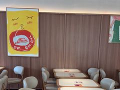 -必胜客(WOW阿罗海店)