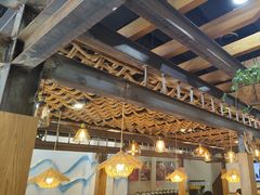-合易泓烤肉·海肠捞饭(火车站店)
