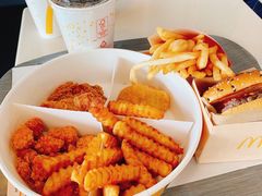 -麦当劳(常山服务区得来速店)
