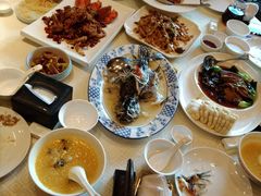 -顺峰海鲜酒楼(省府店)