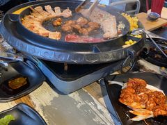 -三国惹火烤肉·中日韩烤肉集合店(百草路店)