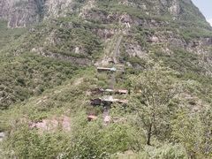 -抱犊寨风景区