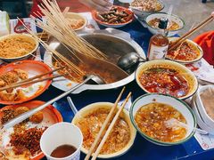 -马路边边串串香(苗栗路店)