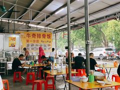 -正宗牛奇排骨饭(第一分店)