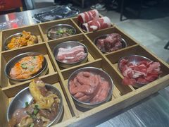 -马路牙子烧烤音乐酒馆(望京店)