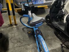 -大润发杨浦店-停车场