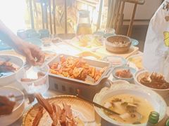 -荷塘秋月·本帮江浙菜(国权路店)