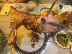 -沪上名羊天下•烤羊腿•东北烧烤•小龙虾(浦东直营总店)