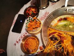 -大芊金重庆串串火锅(南京路店)