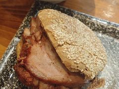 -老天桥酱肉烧饼夹肘子(天桥店)