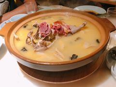 -弄堂里(西溪龙湖天街店)
