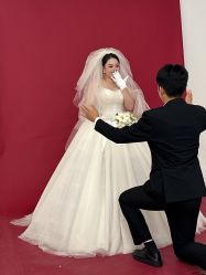 -雪中彩影婚纱摄影·微光艺术中心