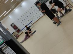 -琪航健身工作室(徐汇光大店)