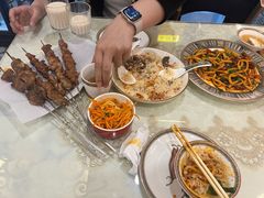 -欧提汗·新疆餐厅·清真(银都路店)