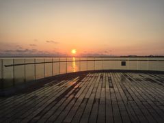 -上海滴水湖皇冠假日酒店