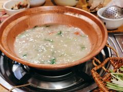 -阿婆情腊排骨火锅(金虹路店)