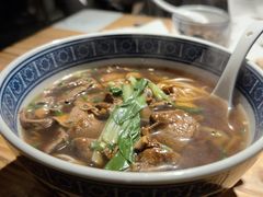 -沪西老弄堂面馆(定西路店)