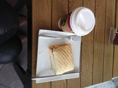 iphone_upload_pic-星巴克(郑州曼哈顿广场店)
