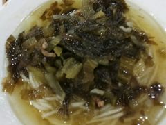 酸菜肉丝面-华兴街自力面店