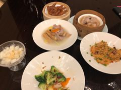 烩三鲜-皇冠假日酒店-御皇轩中餐厅