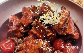 Plum-Flavored Feixi Sweet Ribs