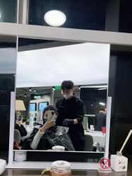 -变画·发型STUDIO
