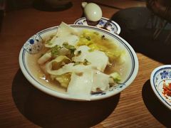 -肖四女乐山跷脚牛肉(世博源店)