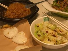-绿草地·湘菜(7mall店)