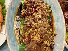 -鱼和肉海鲜大排档(林江名城店)