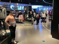-NIKE品牌体验店(金源新燕莎店)