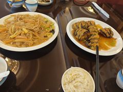 -喜乐餐厅•灯笼虾球首创者•本地小海鲜(二马路店)