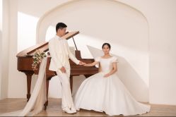 -雪中彩影婚纱摄影·微光艺术中心