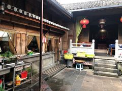 露天位-龙姐私房菜(和顺古镇店)