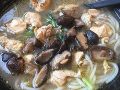 -老妈米线(港龙店)