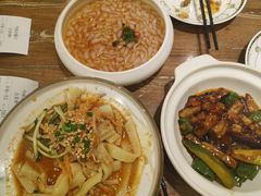 -清真·玛丽亚新疆菜主题餐厅(浙江中路店)