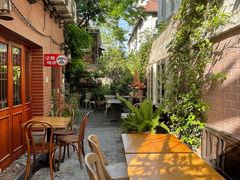 -古董花园(思南路42弄小区店)