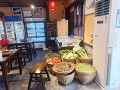 -富正毅三下锅·湘西韵味(天门山索道店)