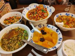 -八碗湘长沙市井菜(坡子街店)