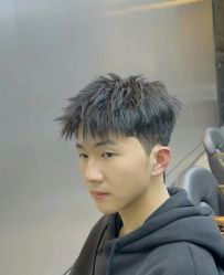 -乾健·烫染·接发SALON