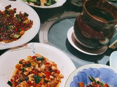 -呷湘厨·鱼汤捞饭·剁椒鱼头·辣椒炒肉(国家会展中心店)
