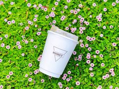 燕麦奶澳白-Manner Coffee(白玉兰广场店)