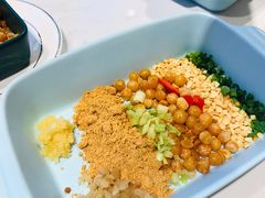 -蛙两只美蛙鱼头火锅(恒茂店)