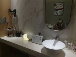 -香港倾城国际·美容美体中心