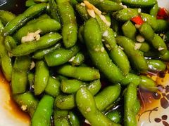 凉菜毛豆-阿木怪味牛骨头