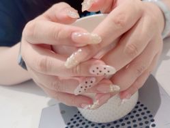 -丽心自助美甲美睫