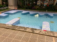 -大连金石滩绿发温泉假日酒店